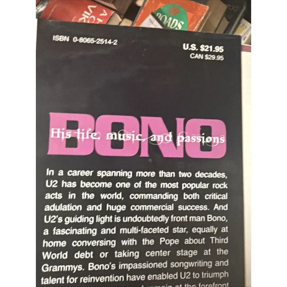 Bono: His Life, Music and Passions by‎ Laura Jackson